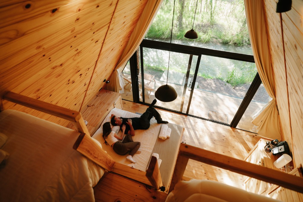 Alpine Suites and accommodation at La Rivera Country Estate (14)