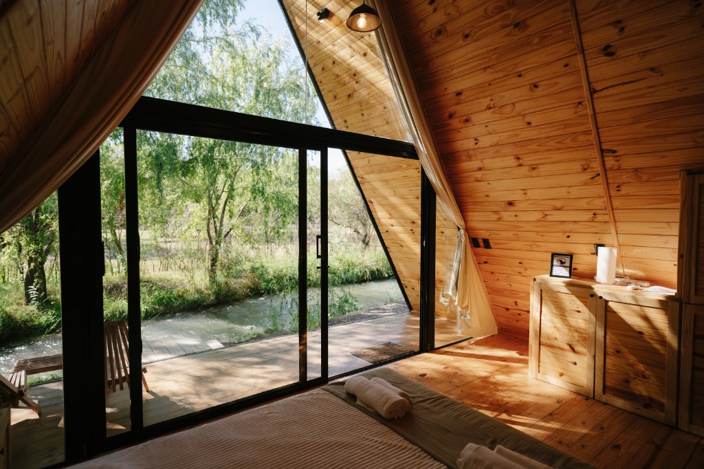 Alpine Suites and accommodation at La Rivera Country Estate (26)