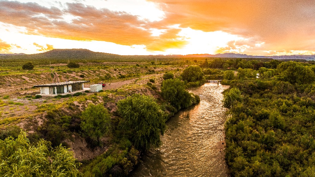 Groups and experiences at La Rivera Camp (1)