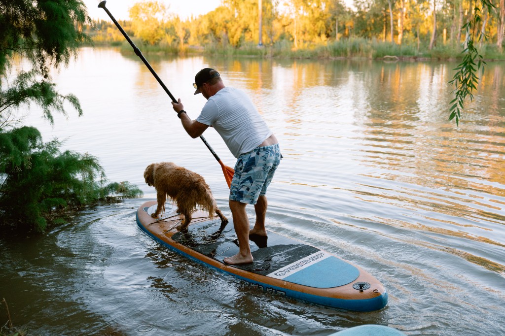 Paddling on the river at La Rivera 2
