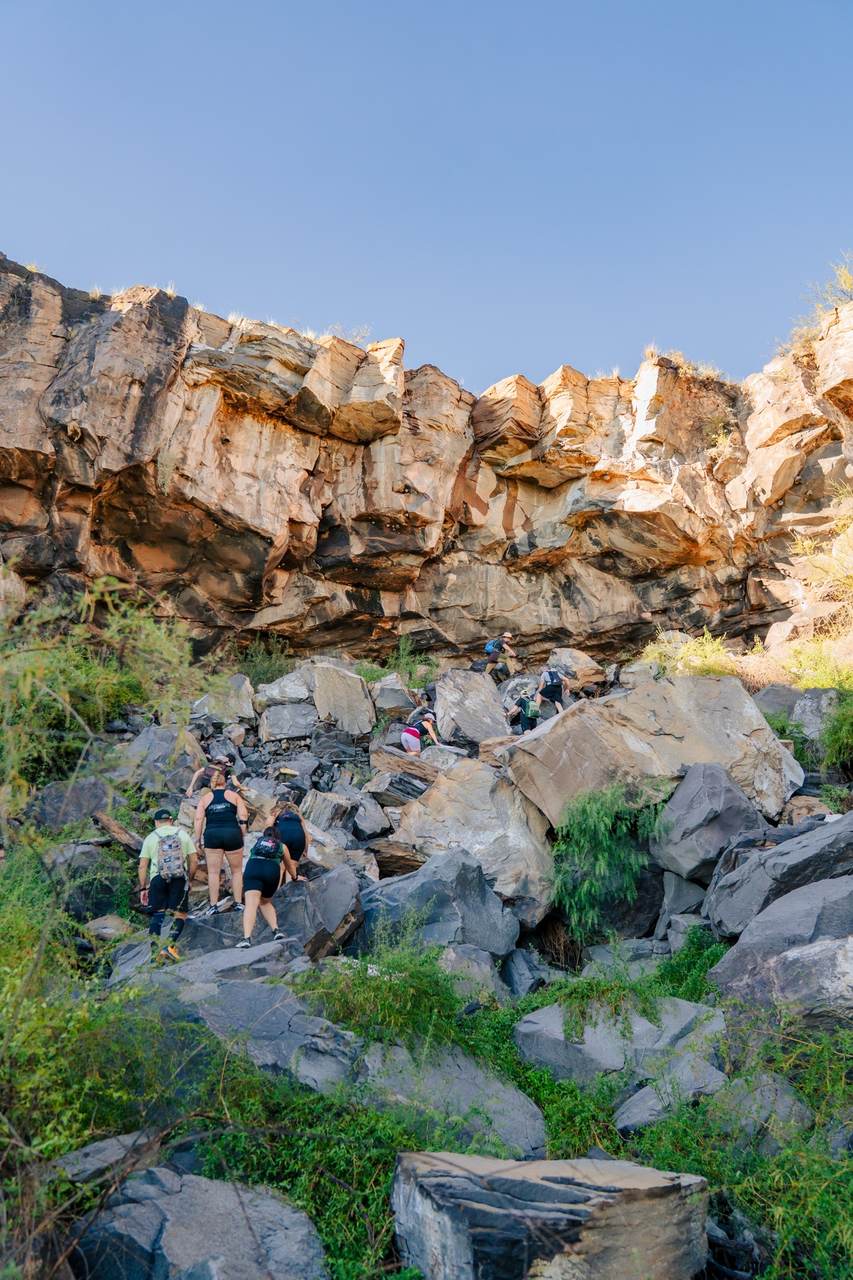 Trekking at La Rivera, between the river and the mountains 10